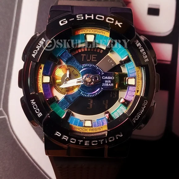 ✅️SOLD✅️CASIO G-SHOCK GM110 ( UNISEX ) - Picture 2 of 8
